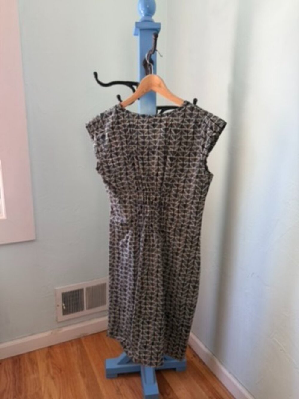 Mata Traders Black & White Print Cap Sleeve Midi Dress